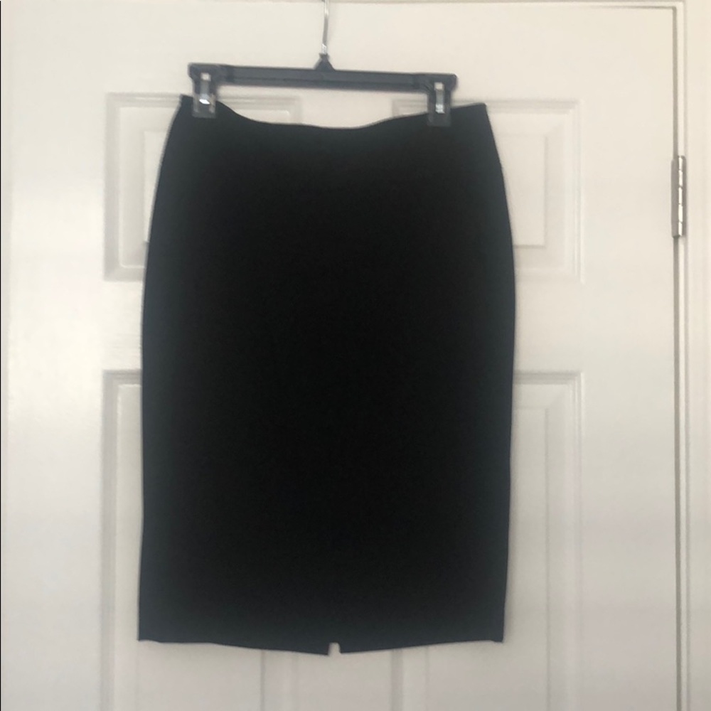 Black pencil skirt.
